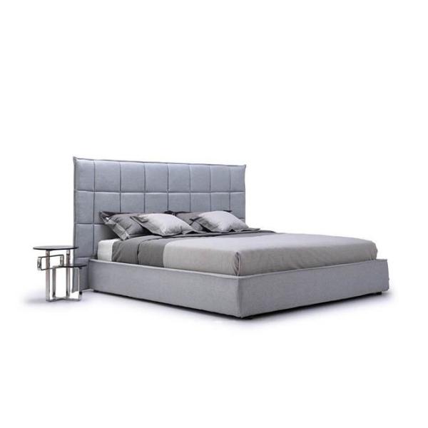 Italian Style Modern Upholstered Bed Fabric Room Furniture Customized Color