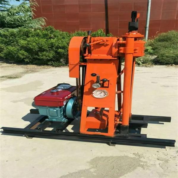 Équipement de forage de base de type 50 léger pour les montagnes / collines et les rivières