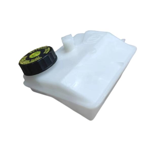 Auto Parts 206 Brake Oil Pot Brake Fluid Tank OE ZQ92153480 4635A2 for Peugeot 206 207 Citroen C2