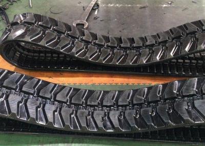 Trilhas de borracha da máquina escavadora da maquinaria de construção com cabo de aço contínuo para dentro