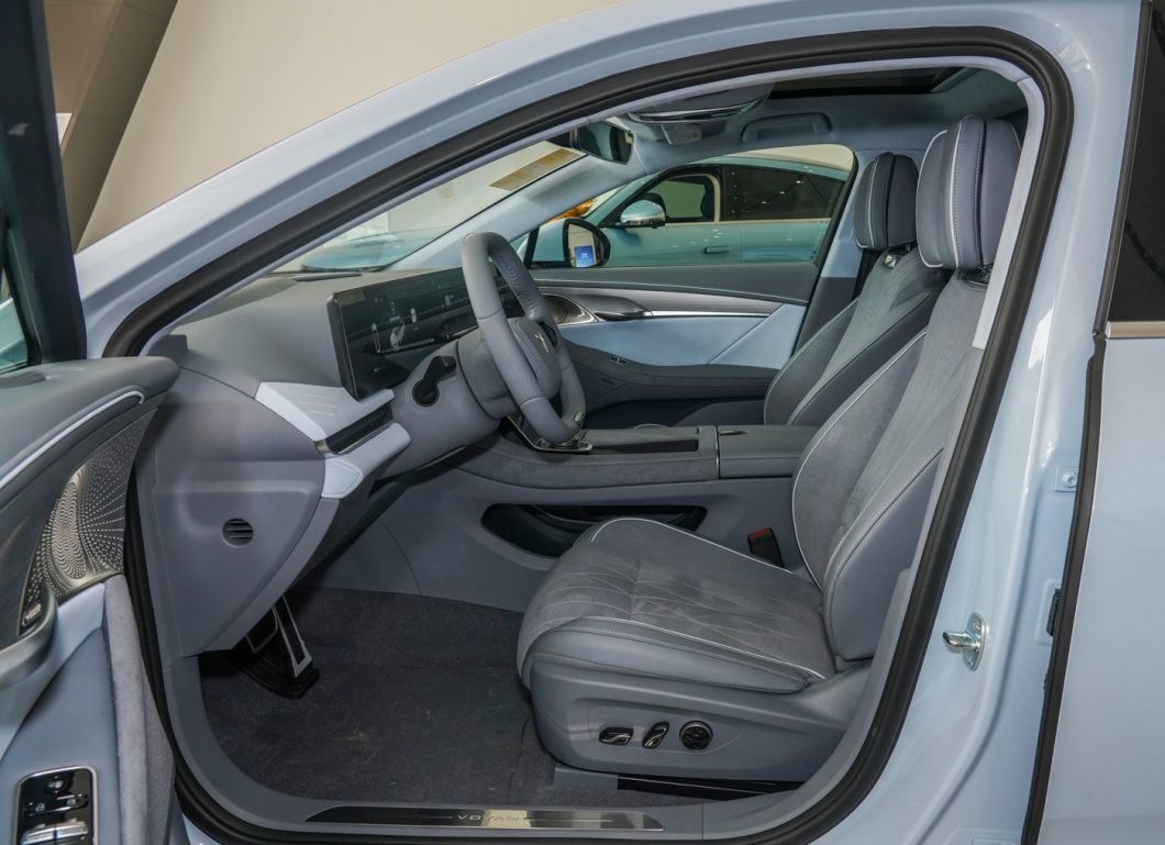 Voyah Electric Passion Hybrid Чистый электрический автомобиль Седан Дальний путь Автомобиль Закрытый тип кузова
