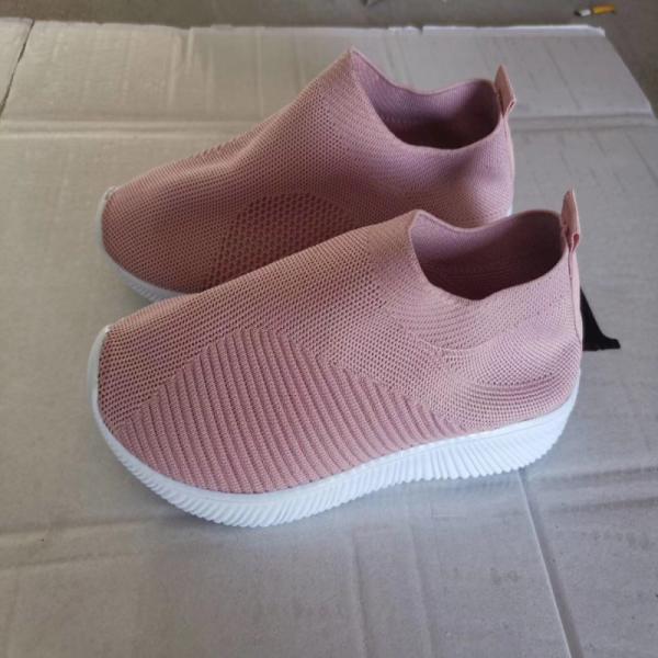 Ladies Flyknit Sport Shoes Durable 4colors Casual And Fashion Daily Life Pink Color