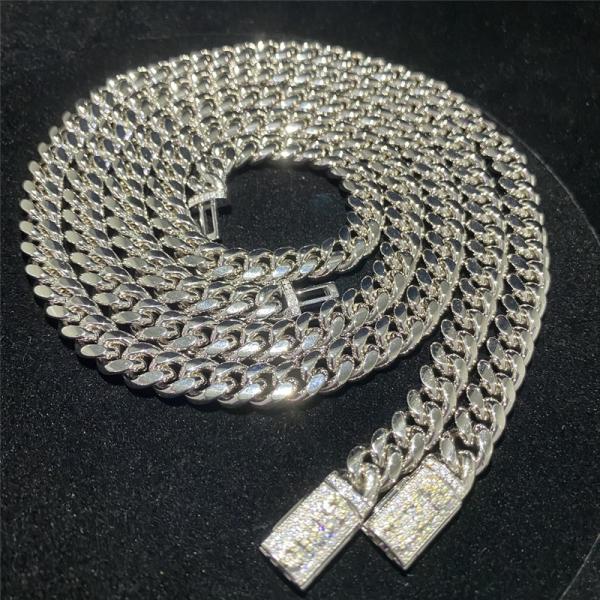 Бриллиантовое колье Vvs стерлингового серебра браслета S925 связи Moissanite изготовленного на заказ имени кубинськое