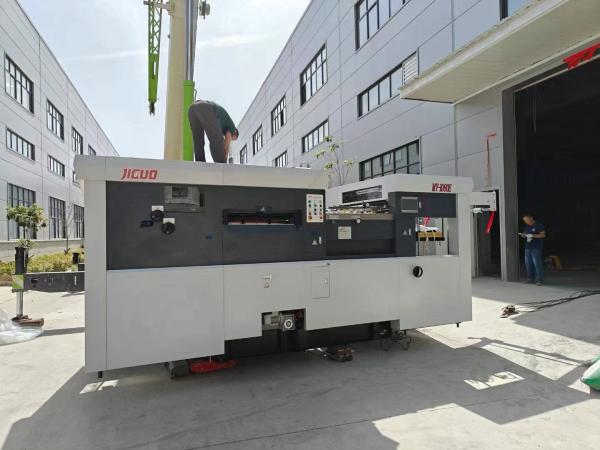 JIGUO MY-1080E Machine automatique de découpe par matériau de découpe par matériau de découpe Précision de découpe par matériau de découpe ± 0,1 mm Poids total 16T