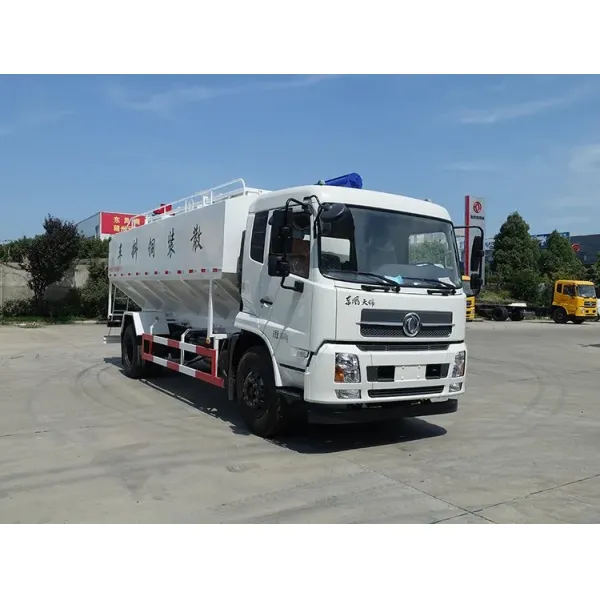 Heavy-Duty 15m3 Bulk Feed Transport Truck for Poultry
