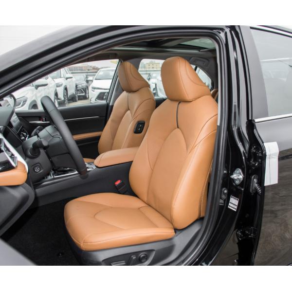 Используемый автомобиль мест двери 5 варианта 4 Toyota Camry 2023 2.5Q Falgship новый или