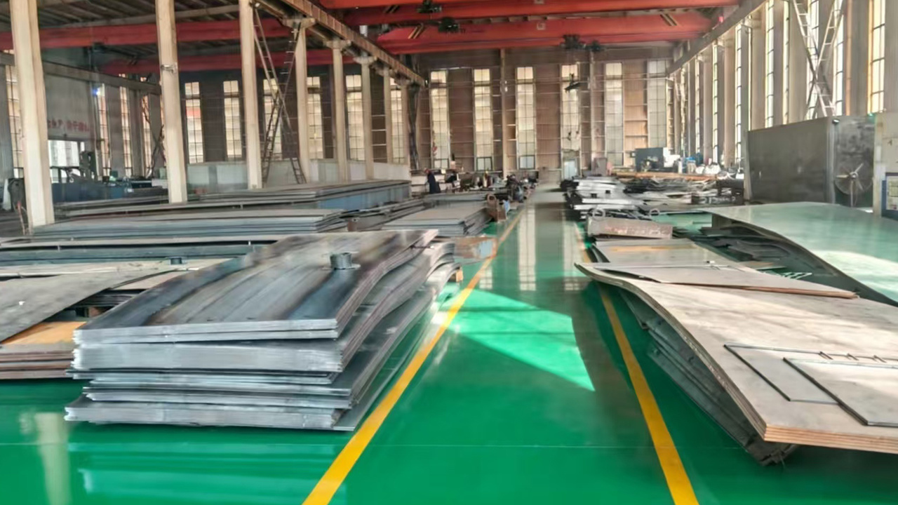 Hot-dip Galvanized Stainless Steel Pipe Clamp Support Bracket for Heavy-duty Industrial Applications