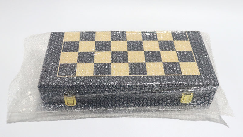 Professional Custom Zinc Alloy Metal Chess Set with Board and Customized Logo 40*40*3.5cm for Gift