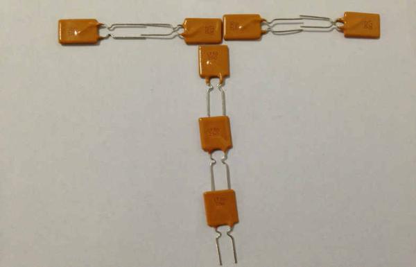 Dip 30V 2.5A PPTC Resettable Fuse