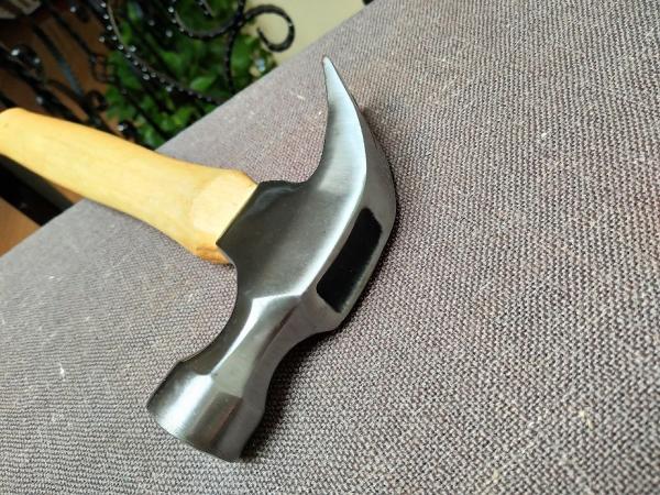 8OZ,16OZ grade A wooden handle steel Claw hammer(XL-0001) polishing color hand garden construction tools