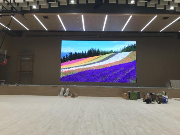 Indoor P2.5 640*640mm Advertising LED Wall Display Front  service ，1000nit brightness