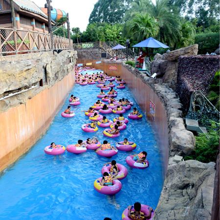 Ice World Water Park Lazy River 200 People Capacity With Serene Currents
