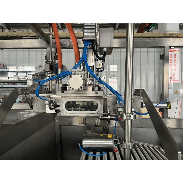 Customize aseptic filling system featuring PLC operating system offering sterile filling solution for pharmaceutical and medical industries