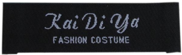 Square Colorful  Woven Clothes Label Flat Appearance Fade Proof