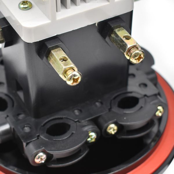 1 In 4 Out Ports Vertical Type Fiber Optic Splice Closure IP67/IP68 Rated for 24/48/72/96 Cores