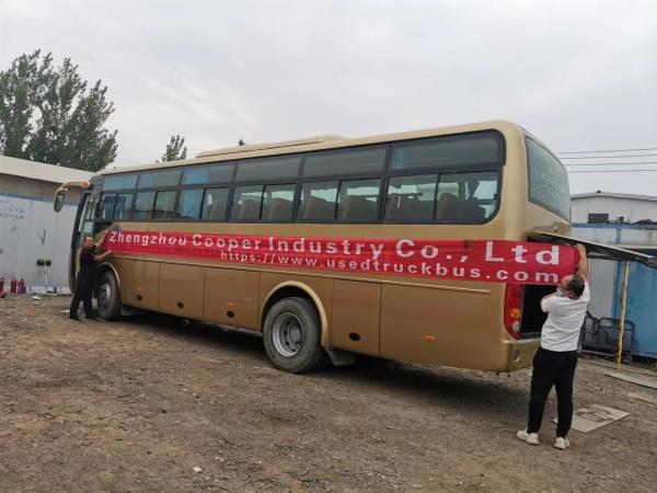 Front Engine Bus Yutong Zk6102d Leaf Spring Suspension RHD/LHD 45-47Seats Coach