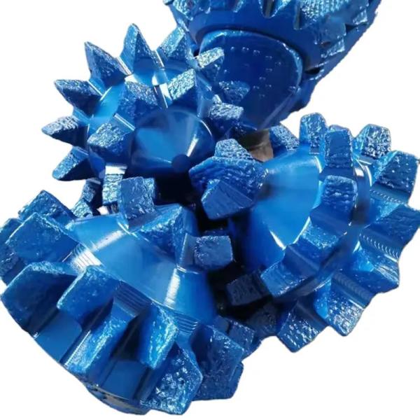 Бит стального зуба IADC 115 филированный Tricone для нефтяной скважины сверля китайскую бабку сверлильного станка