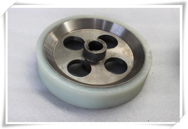 Bisque Polyurethane Wheels Coating with Iron Core , Oil Resistant