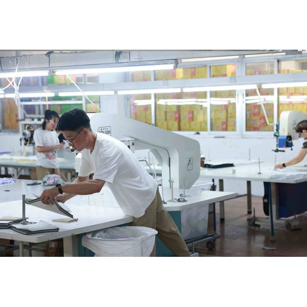 Guangzhou Shengen Garment Co., Ltd.