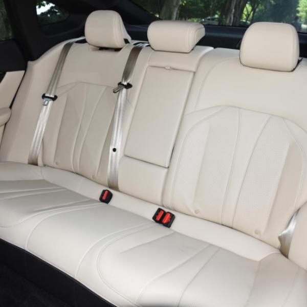 Électrique pur de voitures de berline utilisé par VENTES CHAUDES de VOITURES de XPENG P7 2022 480G EV VOITURES BON MARCHÉ DE VOITURES