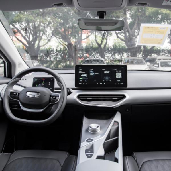 Фронт Drving КОМПАКТА SUV версии c 2022 550km геометрии АВТОМОБИЛЕЙ EV чистый электрический