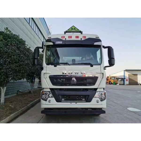 Caminhões-tanque de óleo Howo fortes e rígidos para estrutura de carga integrada