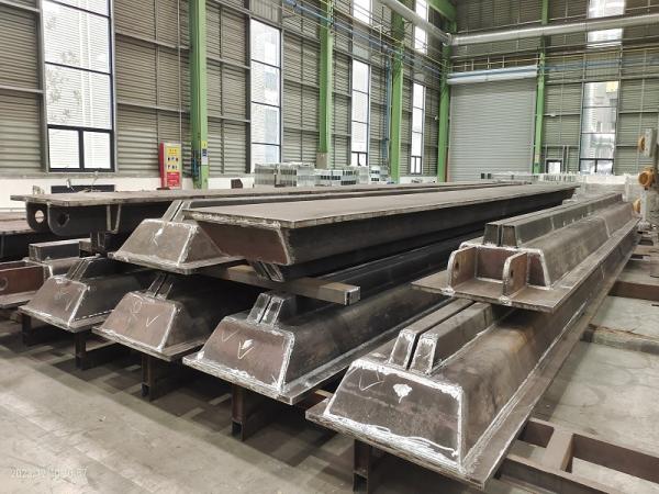 Résistance aux intempéries Fabrication en acier personnalisé AISC ASTM Standard pour rail
