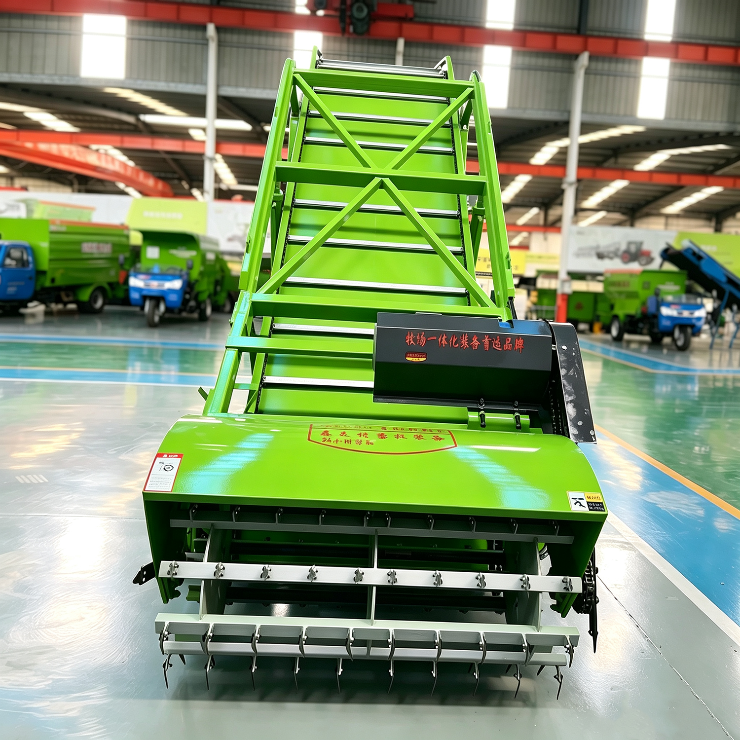 Compact Electric Silage Loader Reclaimer Silo Cutter Harvest Equipment