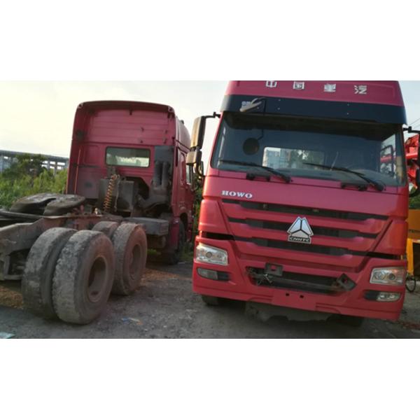 Diesel Engine Used Tractor Trucks , Howo Tractor Truck6840x2496x3850mm