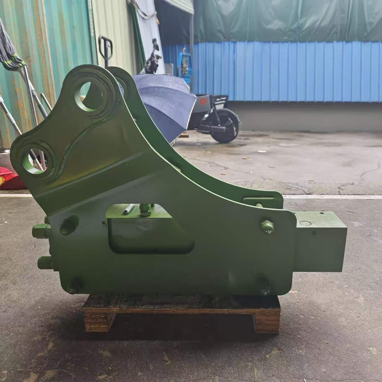 SB40 Hydraulic Breaker  Powerhouse for Precision Crushing  Efficiency