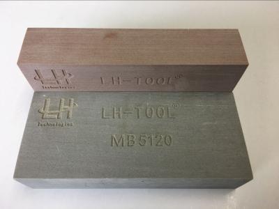 Boa força compressiva da baixa placa high-density do modelo do poliuretano da poeira