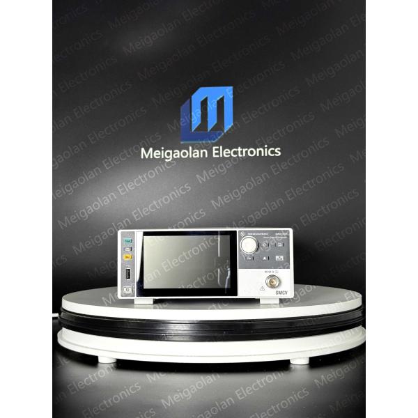 R S SMCV100B Vector Signal Generator 4 kHz to 7.125 GHz with  5 °C to 45 °C Temperature Range