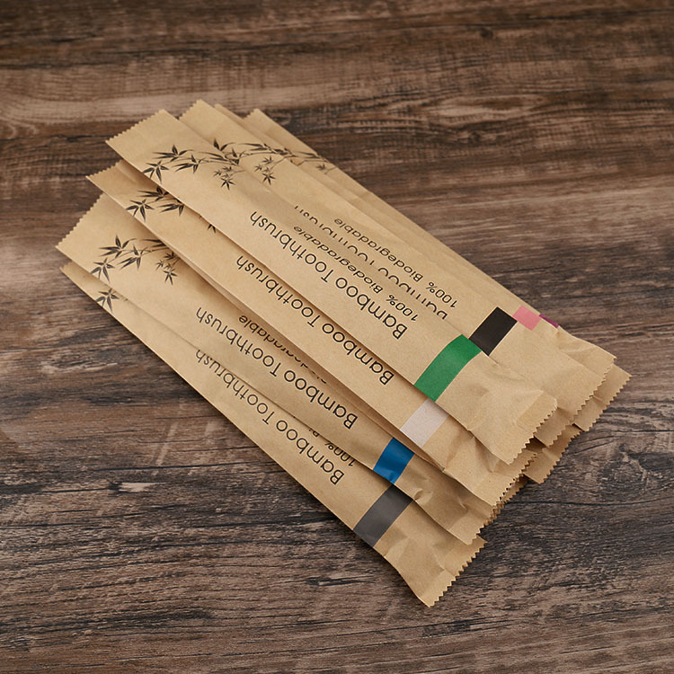 Мягкая бамбуковая зубная щетка ручки подгоняла Biodegradable устранимую зубную щетку