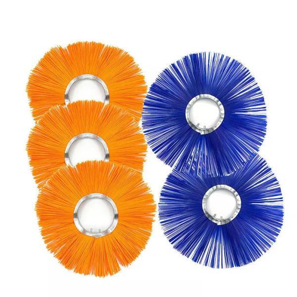 Уборка проезжей части с загнутой дорогой, чистка ручья, чистка метлы, вафля для уличного транспорта