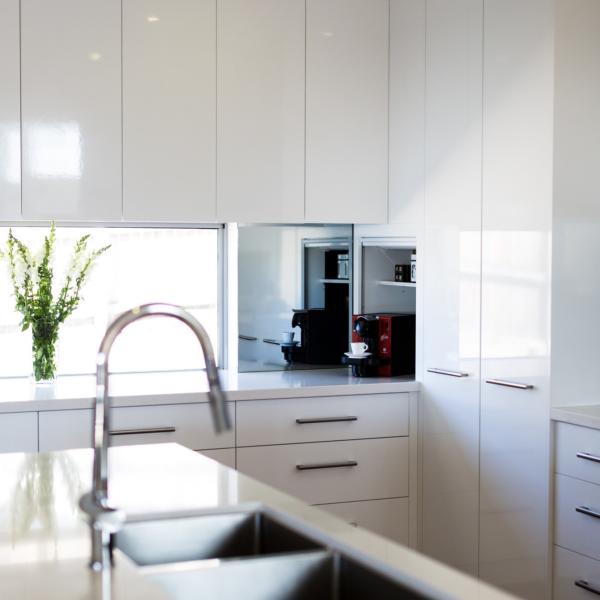 New Cabinets Kitchen Furniture Design High Gloss Lacquer Kitchen Cabinet