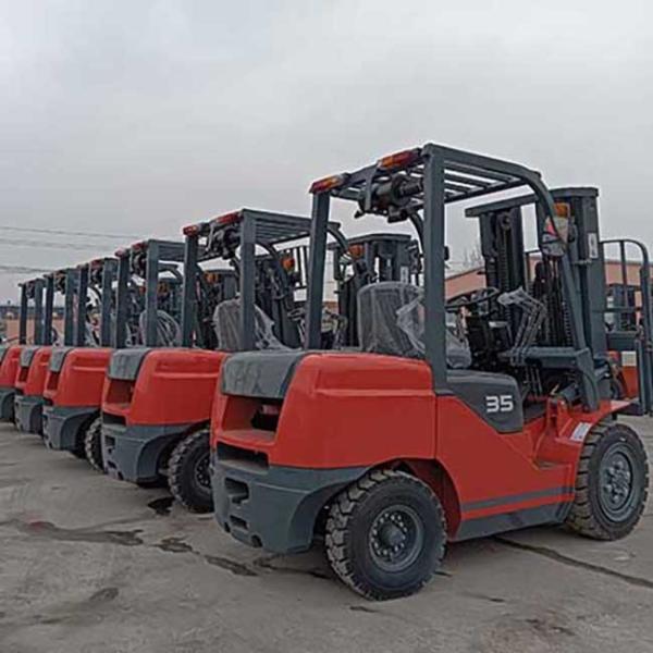 Chinese GQ-4y Gasoline Powered Forklift G Series CPCD30 Counter Forklift