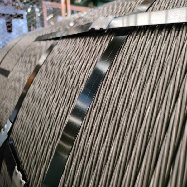 Reel Weight 25kg/50kg/100kg/200kg 12.7mm PC Strand Cable with High Tensile Strength
