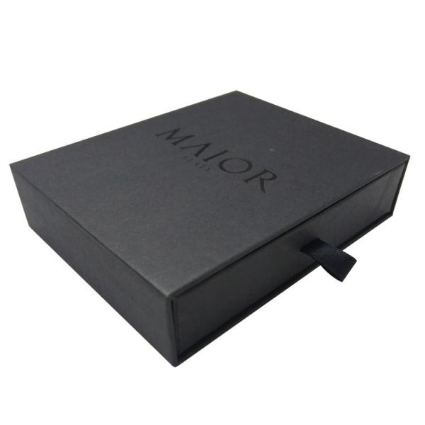 Black Gift Drawer Packaging Box Glossy Lamination Bronzed Blob Stamped Logo