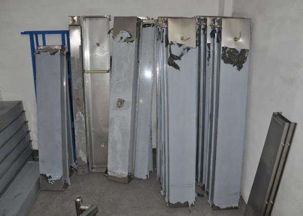 Custom Color Plastic Auxiliary Equipment Four - Meter Stainless Steel Casting