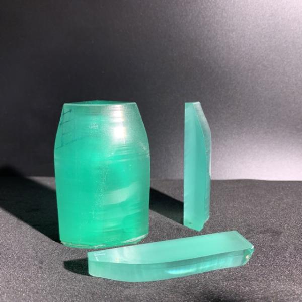 Lab Created Green YAG Single Crystal High Purity For Optical Windows and Laser
