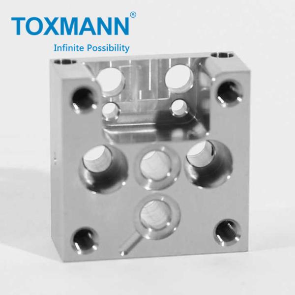 Pièces métalliques de précision CNC sur mesure Pièces d'usinage de tournage CNC