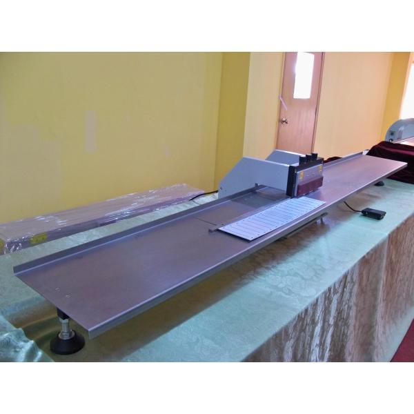 Машина разделителя PCB для доски PCB алюминиевой с питаться 6 лезвий автоматический