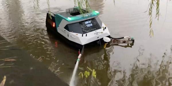 Driverless Water Weed Harvester Boat Urban Rivers Trash Robot For Lake Cleaning