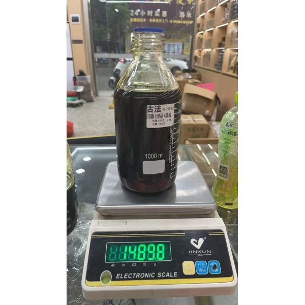 Bulk OUD Agarwood Wood Pieces Powder Incense Makers Aromatic Product Developers Globally