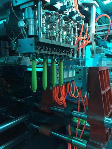 HDPE baby powder bottle blow molding machine fully automatic with IML system