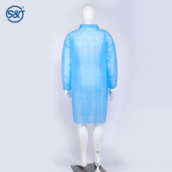 PP Disposable Lab Coat Nonwoven Single Layer Folded Collar Snap on Front Button Closure with Pockets Visitor Coat Full Length