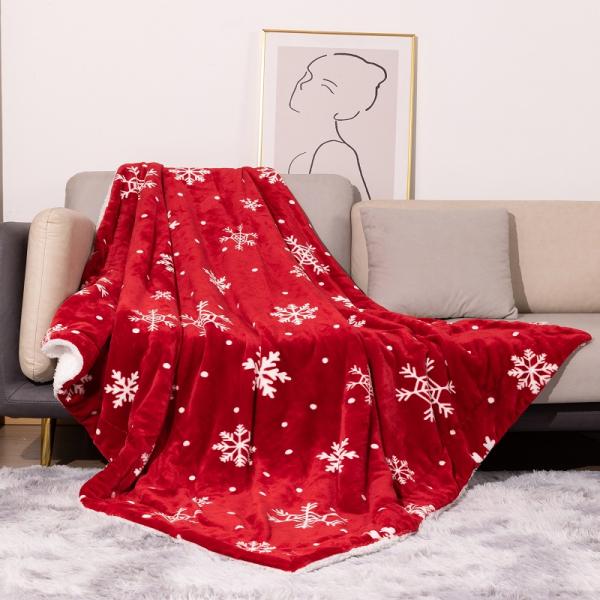 Двухслойное прямоугольное двустороннее одеяло на Рождество