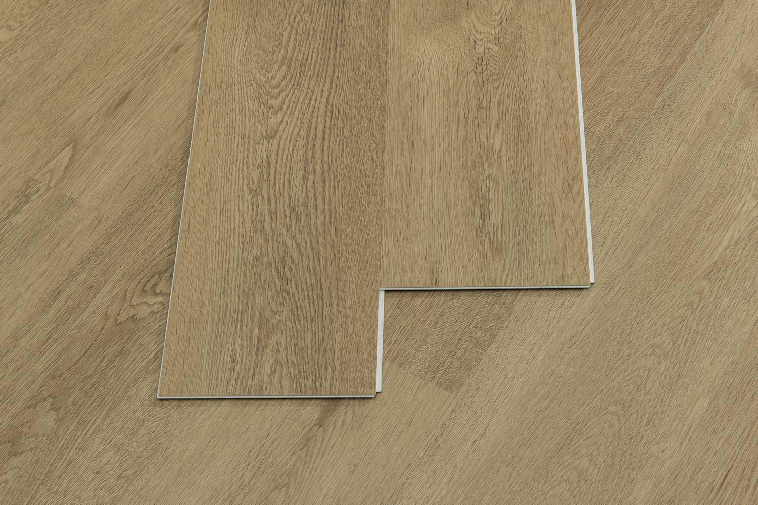 Moisture-proof 1220x180mm Thickness 5mm Interior Floor Brown SPC Flooring UV Coating Wooden Pattern For Rebuilding