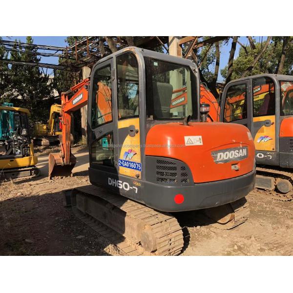 Second Hand Doosan Dh60 7 6ton Mini Crawler Dredging Excavator with 0.2 Bucket Capacity