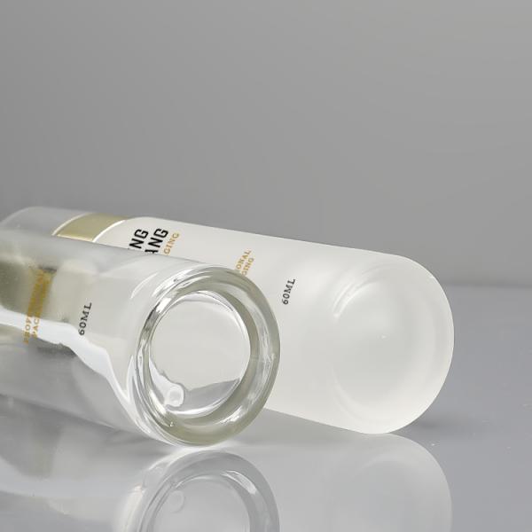 стекло лосьона сыворотки 60ml разливает личную упаковку по бутылкам заботы кожи